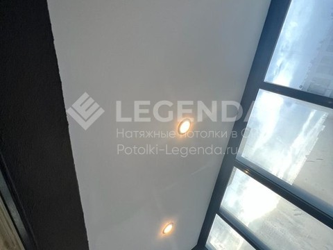 Натяжные потолки MSD Perfekt во всю квартиру